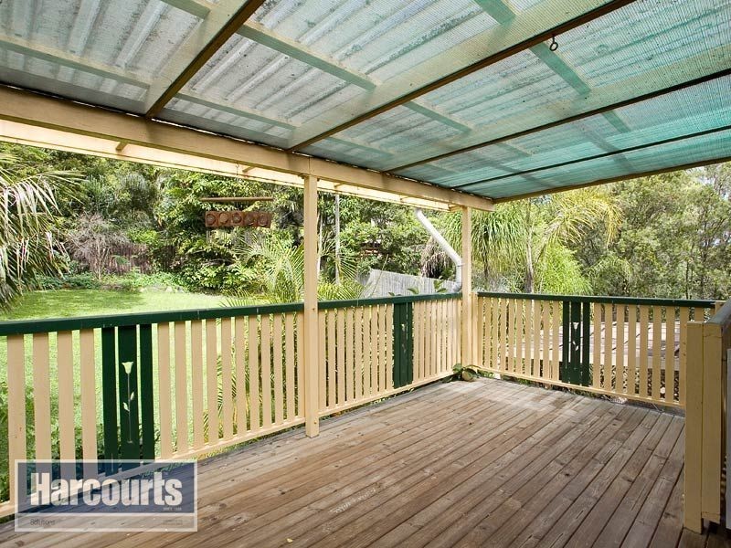 19 Amaroo Avenue, Ferny Hills QLD 4055