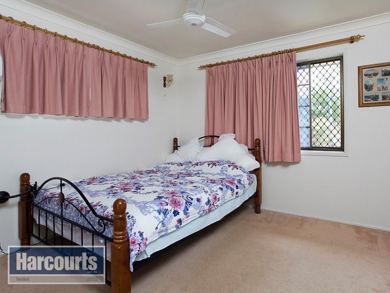 19 Amaroo Avenue, Ferny Hills QLD 4055