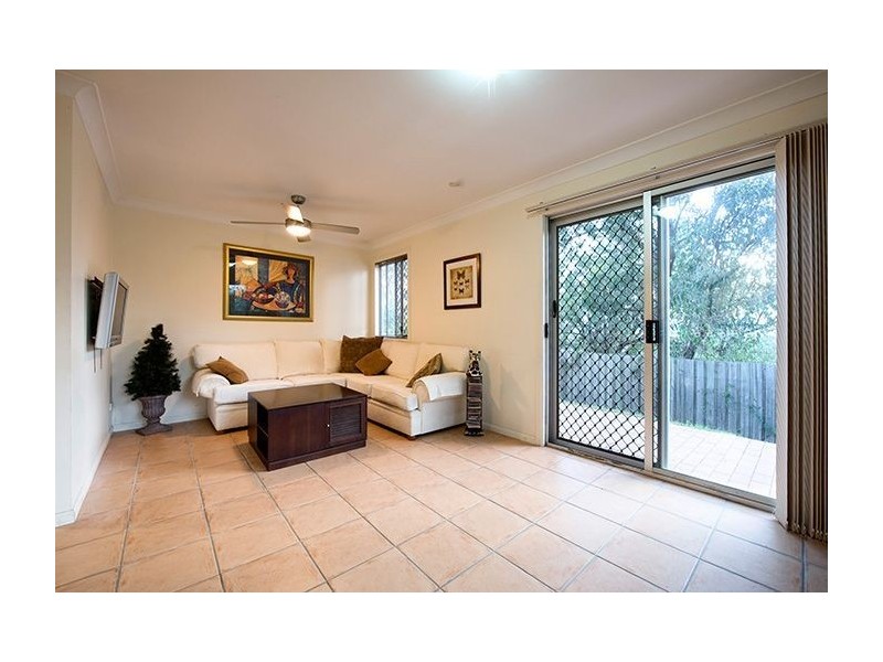 30 Yarradale Street, Newmarket QLD 4051