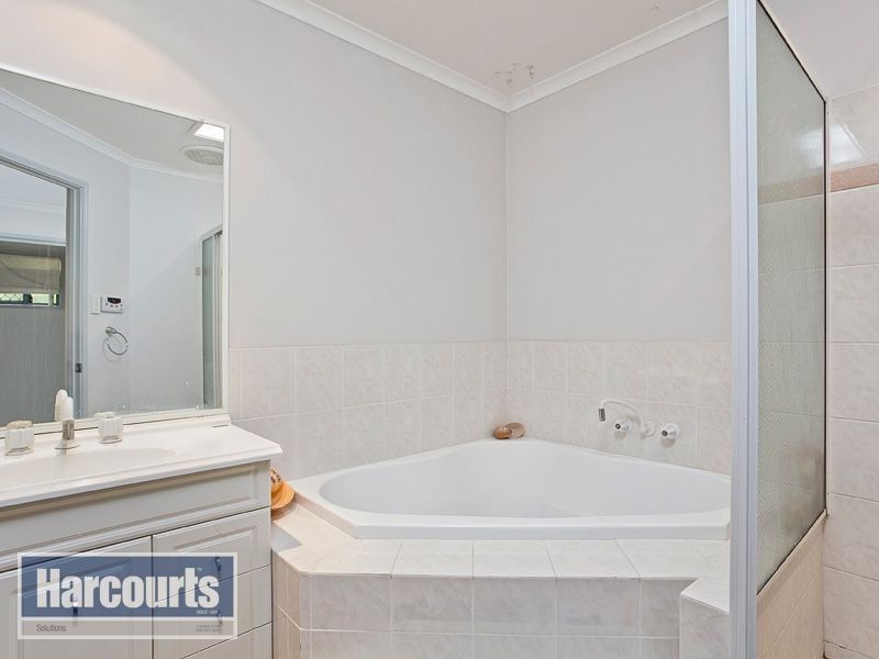 12 Spinebill Court, Mango Hill QLD 4509