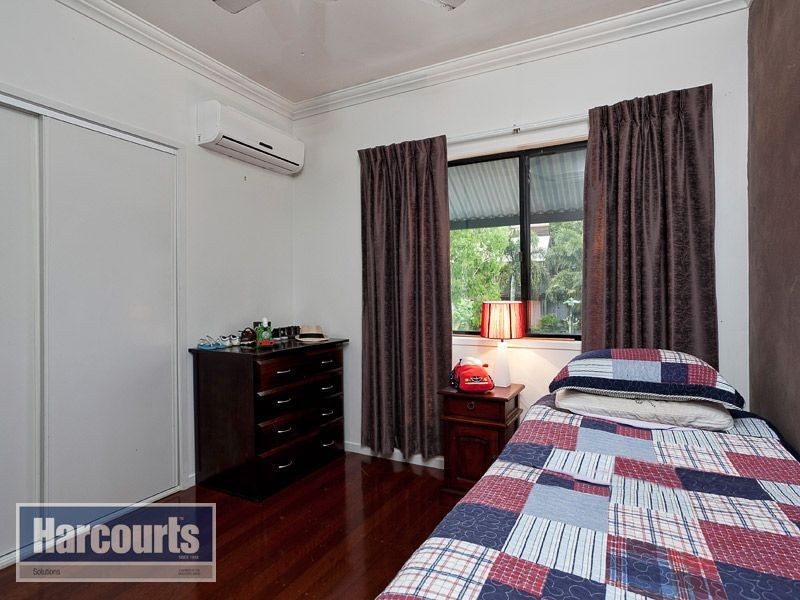 1 Woodlea Court, Ferny Hills QLD 4055