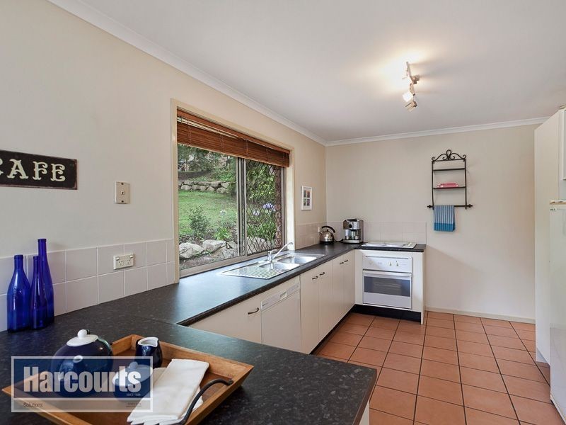 2 Fleetwood Court, Ferny Hills QLD 4055