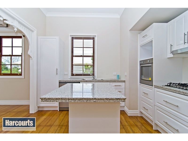 57 Tenth Avenue, Kedron QLD 4031