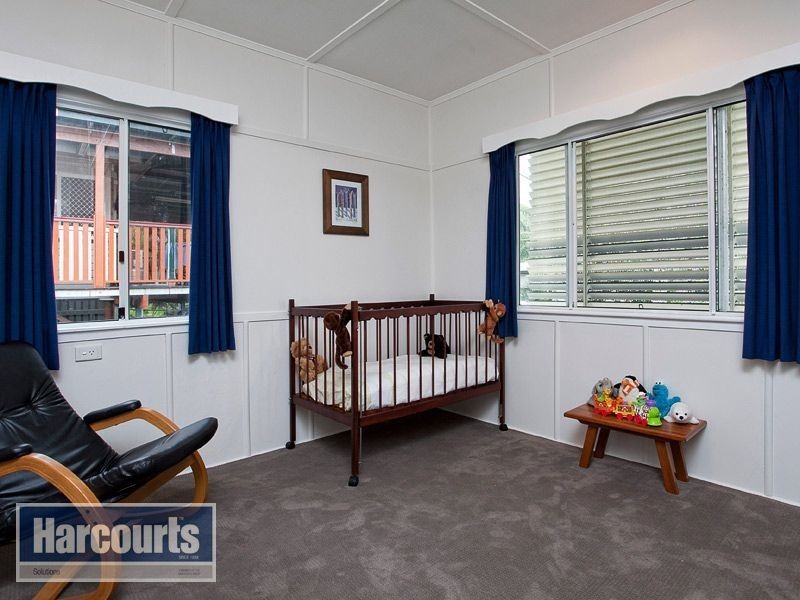 8 Corrigan Street, Keperra QLD 4054