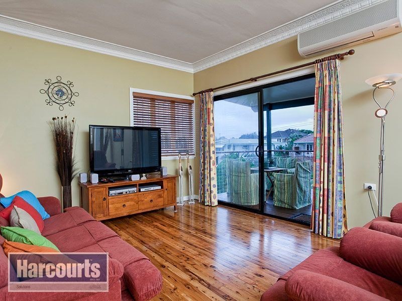 9 Canonbar Street, Stafford QLD 4053