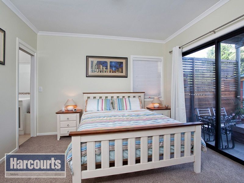 9 Canonbar Street, Stafford QLD 4053