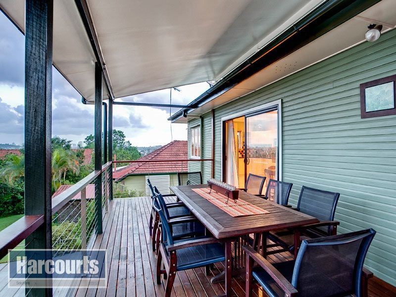 9 Canonbar Street, Stafford QLD 4053