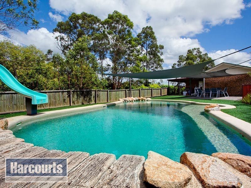 18 Balmoral Road, Samford Valley QLD 4520