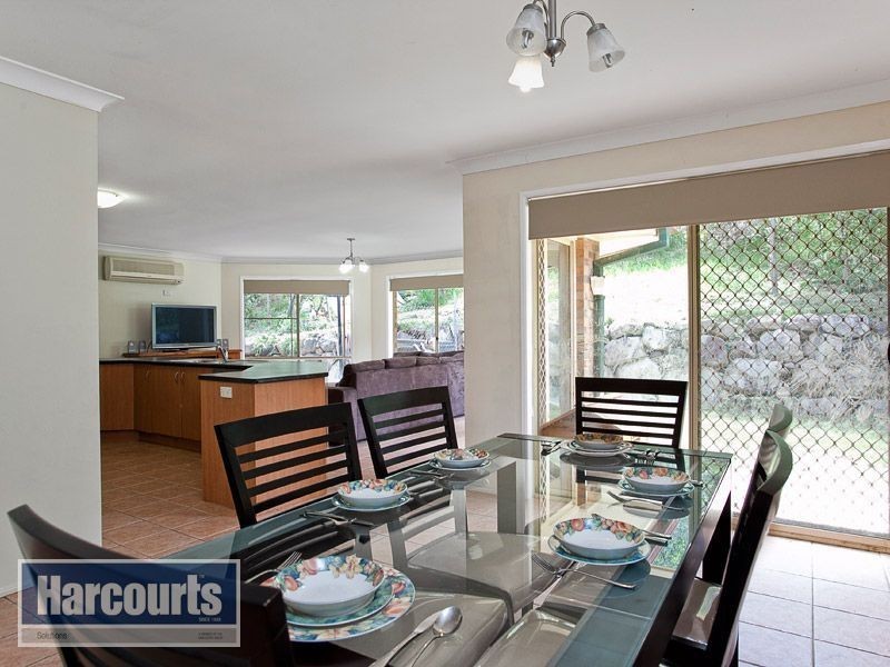 18 Balmoral Road, Samford Valley QLD 4520