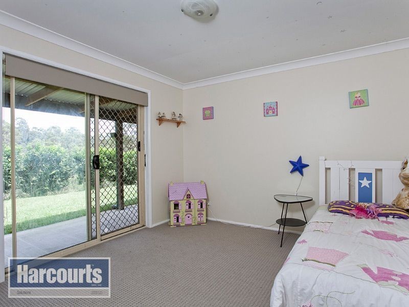 18 Balmoral Road, Samford Valley QLD 4520