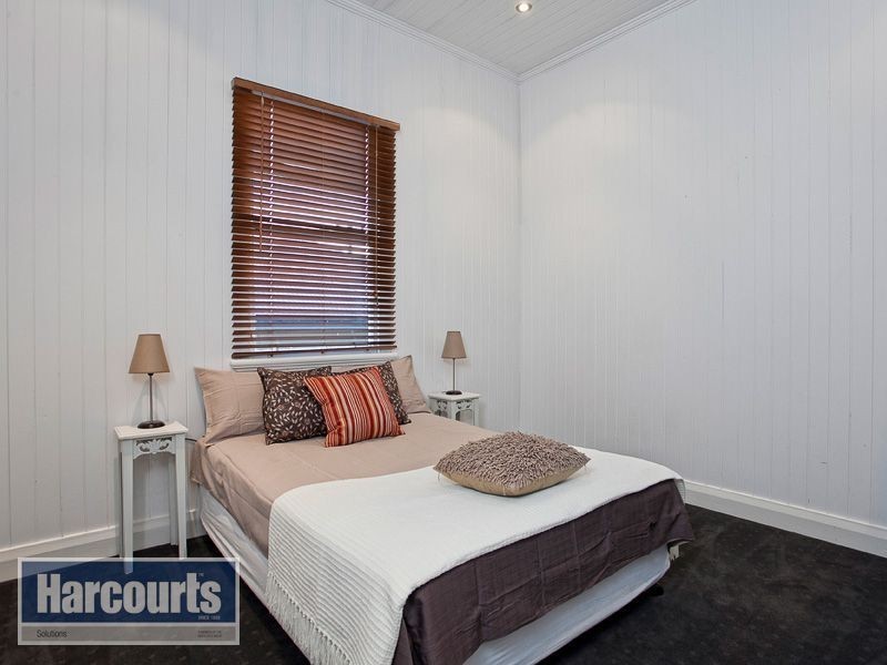 9 Malcolm Street, Enoggera QLD 4051