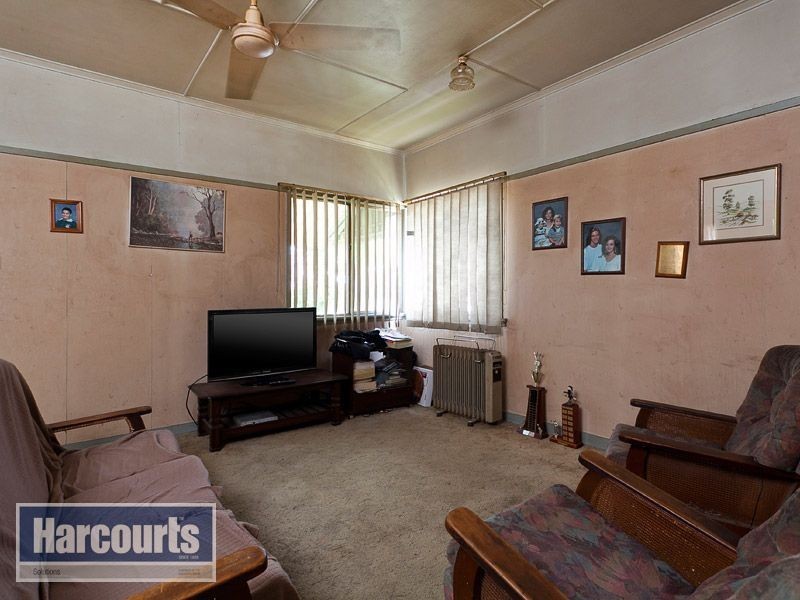 71 McConaghy St, Mitchelton QLD 4053