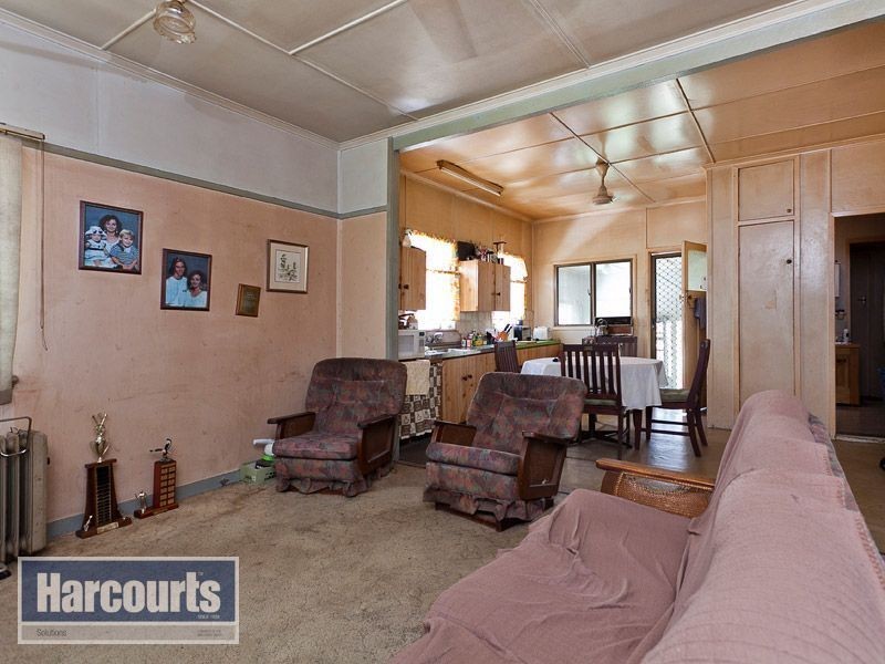 71 McConaghy St, Mitchelton QLD 4053