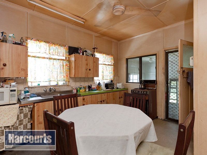 71 McConaghy St, Mitchelton QLD 4053