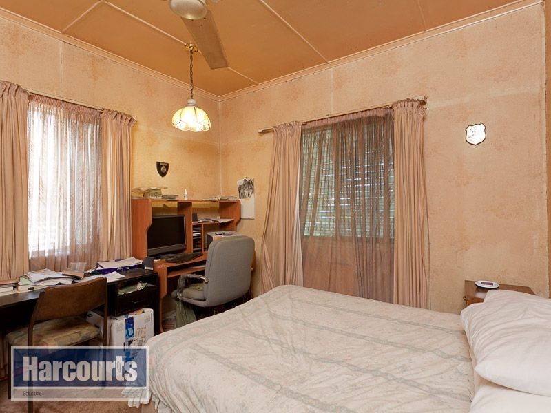 71 McConaghy St, Mitchelton QLD 4053