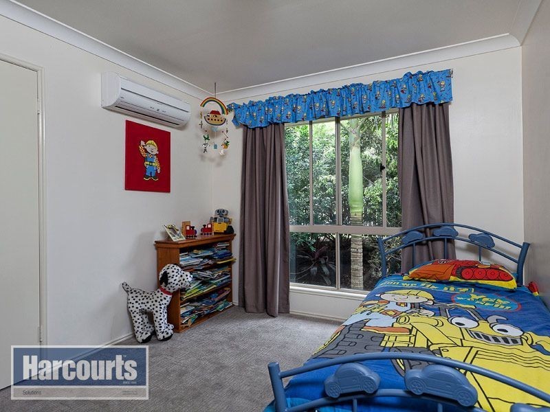 16 Linkwood Drive, Ferny Hills QLD 4055