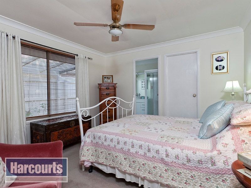 16 Glenlea Street, Keperra QLD 4054