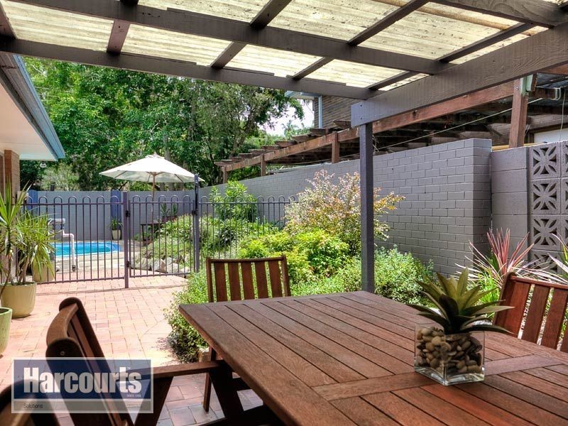 67 Tarnook Drive, Ferny Hills QLD 4055