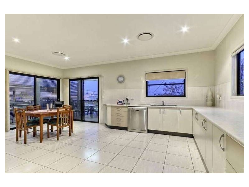 318 Newman Road, Geebung QLD 4034