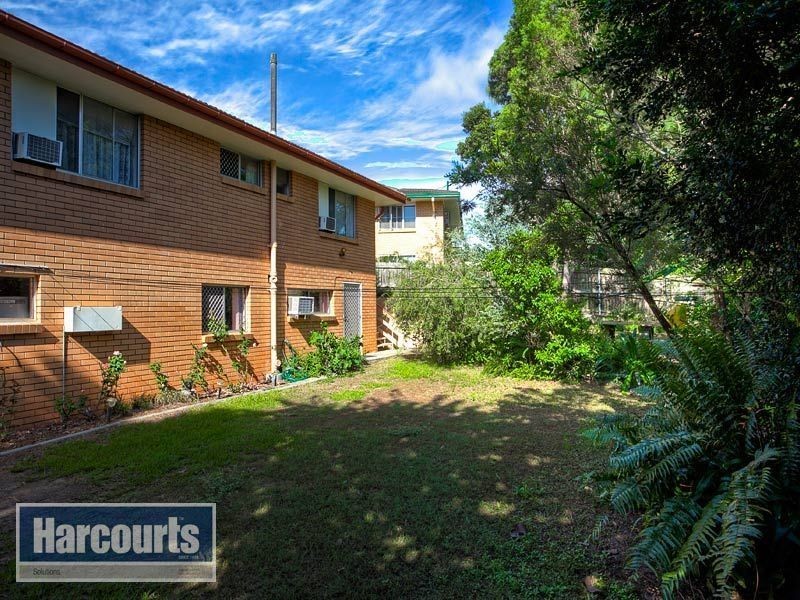 4 Mingaletta Crescent, Ferny Hills QLD 4055