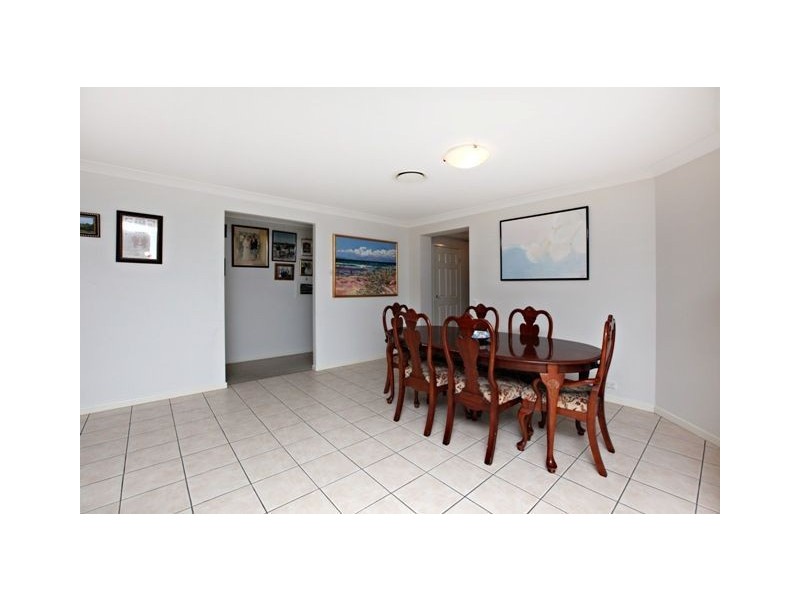 5 Maddison Place, The Gap QLD 4061