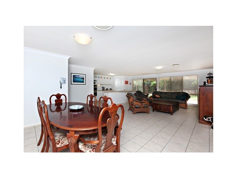 5 Maddison Place, The Gap QLD 4061