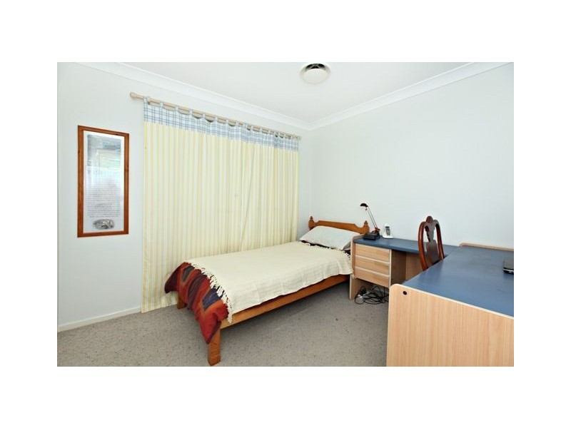 5 Maddison Place, The Gap QLD 4061