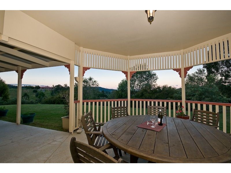 208 Herron Road, Samford QLD 4520
