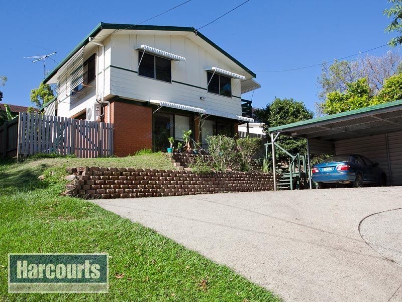 112 Patricks Road, Arana Hills QLD 4054