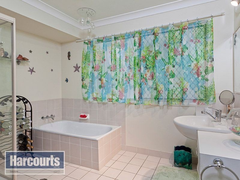 33 Mungarie Street, Keperra QLD 4054