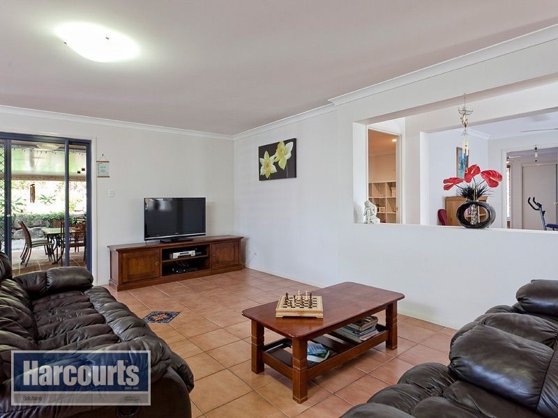 13 Burnett Street, Keperra QLD 4054