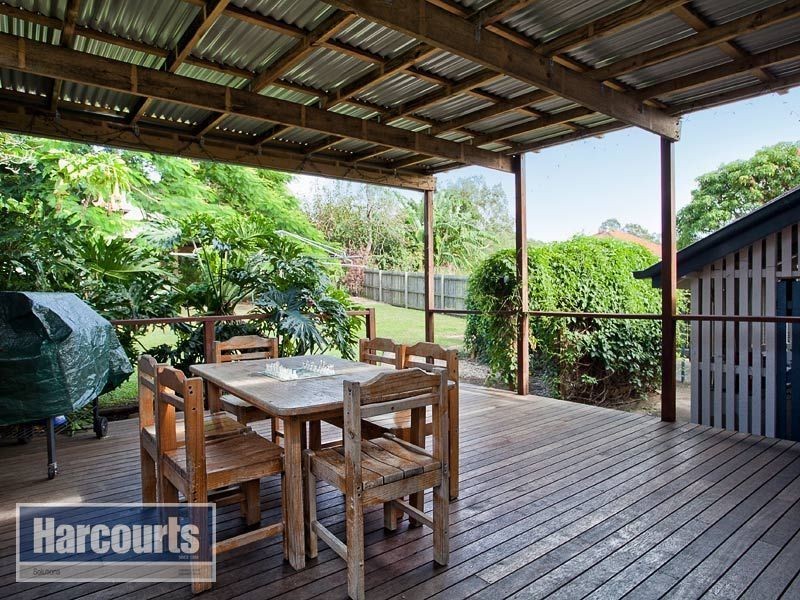18 Doorey Street, Keperra QLD 4054