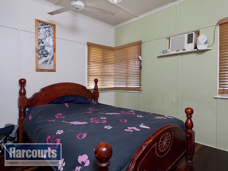 18 Doorey Street, Keperra QLD 4054