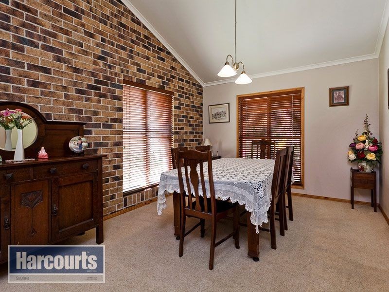 8 Orkney Place, Ferny Grove QLD 4055