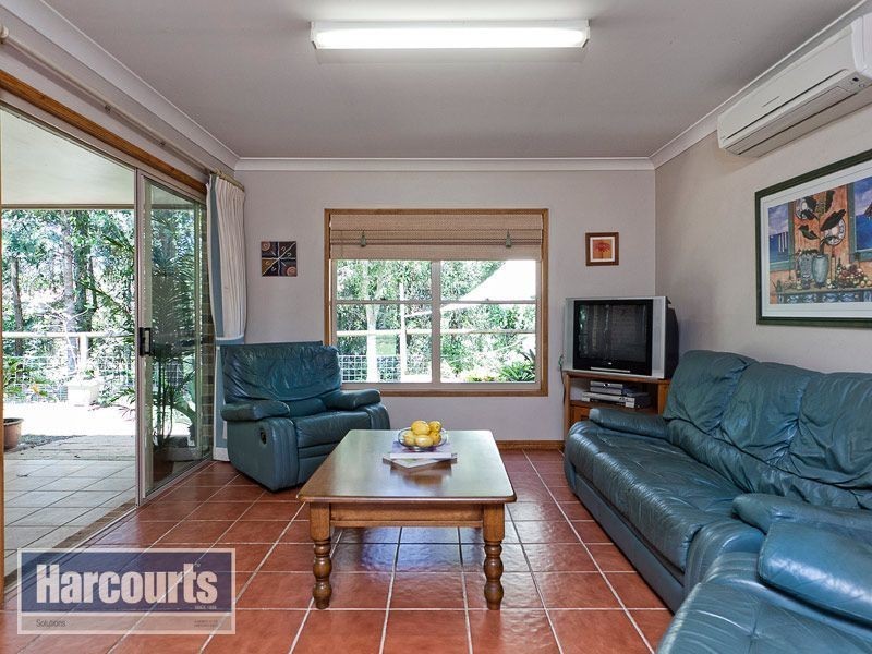 8 Orkney Place, Ferny Grove QLD 4055