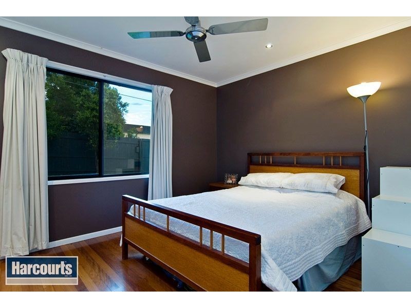 4 Ormeley Street, Stafford Heights QLD 4053