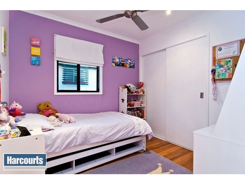 4 Ormeley Street, Stafford Heights QLD 4053