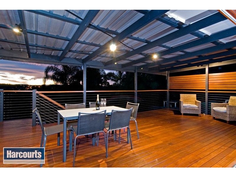 4 Ormeley Street, Stafford Heights QLD 4053