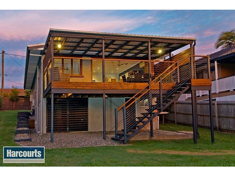 4 Ormeley Street, Stafford Heights QLD 4053