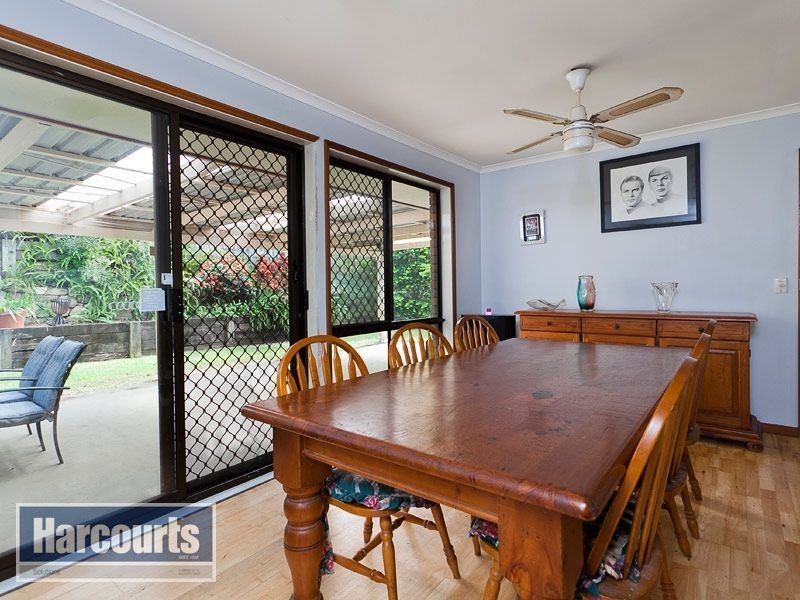 5 Brolgaglen Close, Ferny Grove QLD 4055