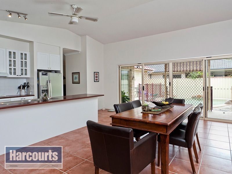 4 Cliff Salisbury Court, Samford Village QLD 4520