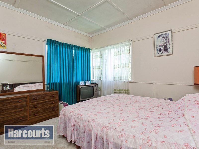 39 Crampton Street, Keperra QLD 4054