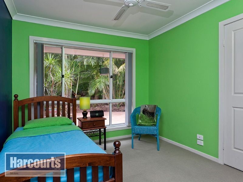 2 Berkeley Place, Ferny Grove QLD 4055