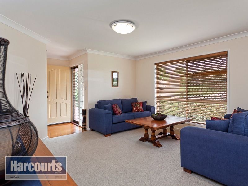 10 Carrick Place, Ferny Grove QLD 4055