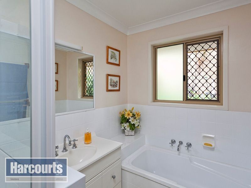 10 Carrick Place, Ferny Grove QLD 4055