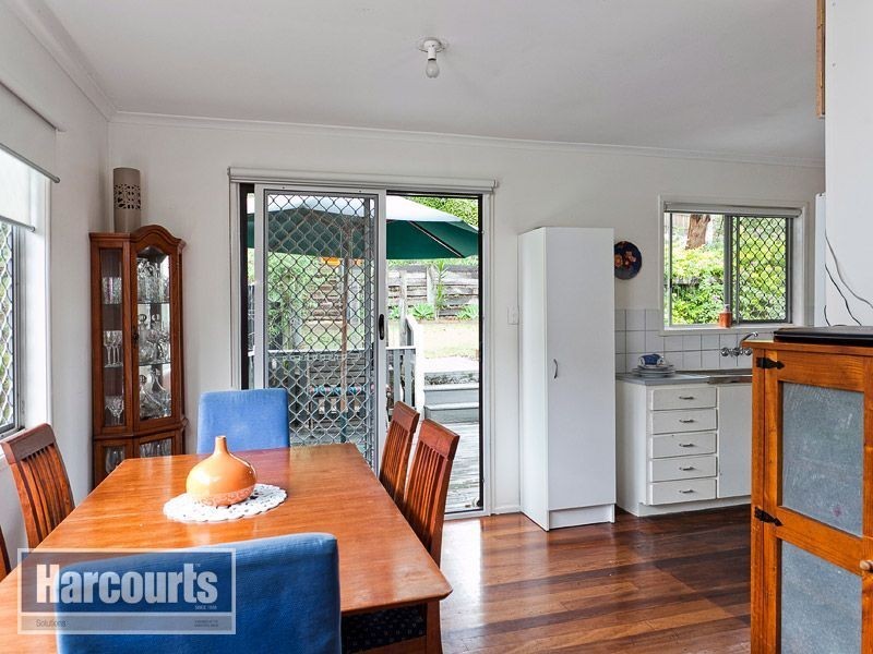 62 Tarnook Drive, Ferny Hills QLD 4055