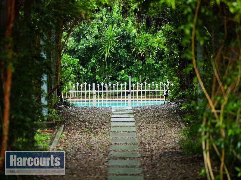 11 Birdwood Drive, Samford Valley QLD 4520