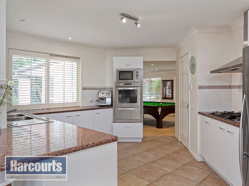 11 Birdwood Drive, Samford Valley QLD 4520