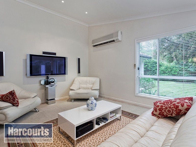 11 Birdwood Drive, Samford Valley QLD 4520