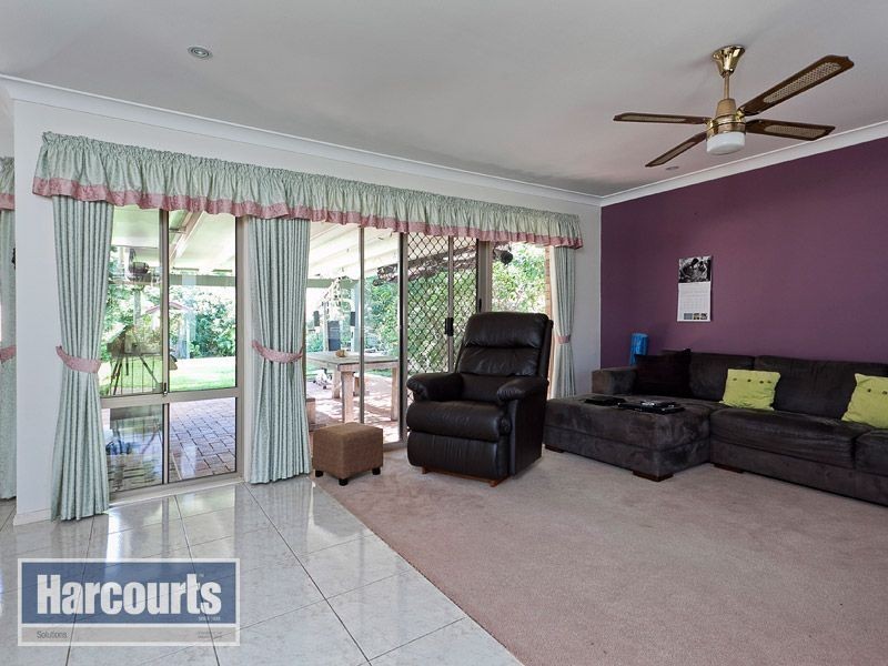 22 Narrabeen Road, Albany Creek QLD 4035